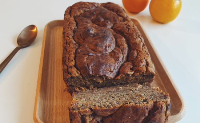 Recette de gâteau au kaki sans sucres ajoutés et sans lactose